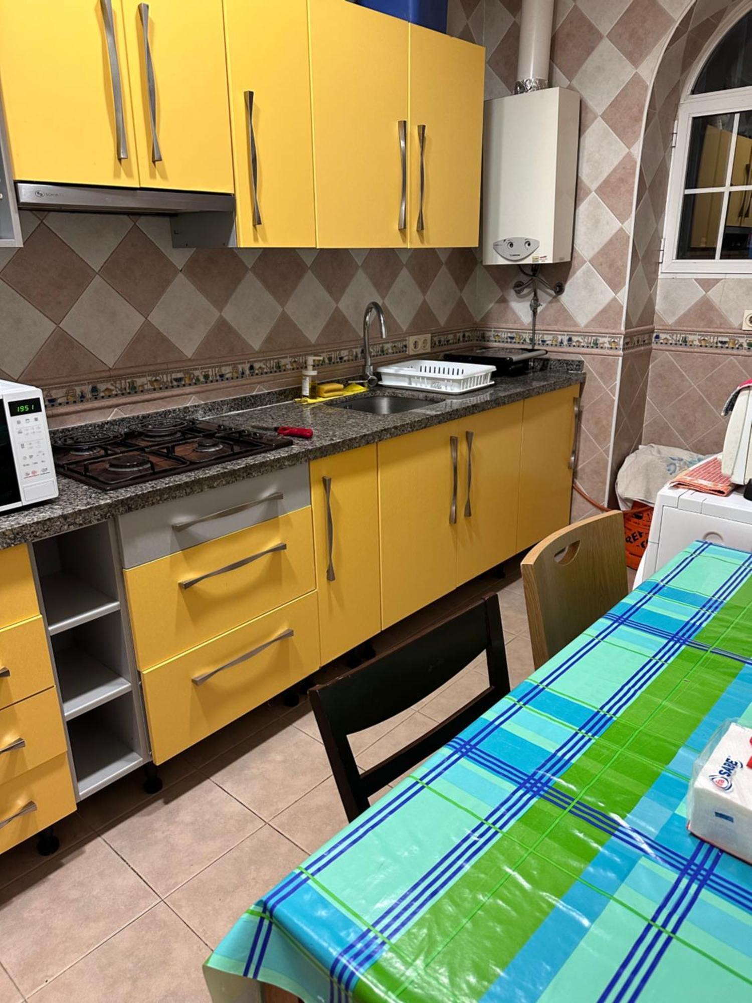 Habitacion En Piso Compartido En Malaga Capital المظهر الخارجي الصورة